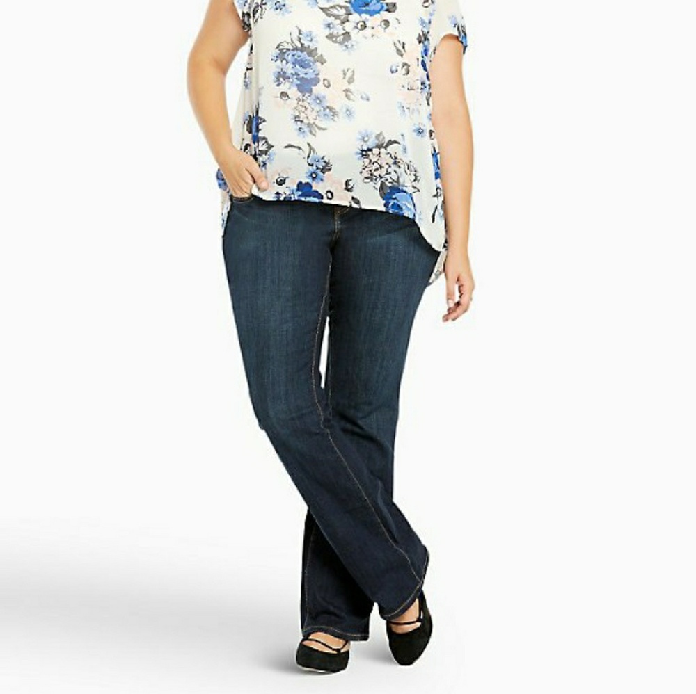 🌺Torrid🌺 premium Bootcut Jeans